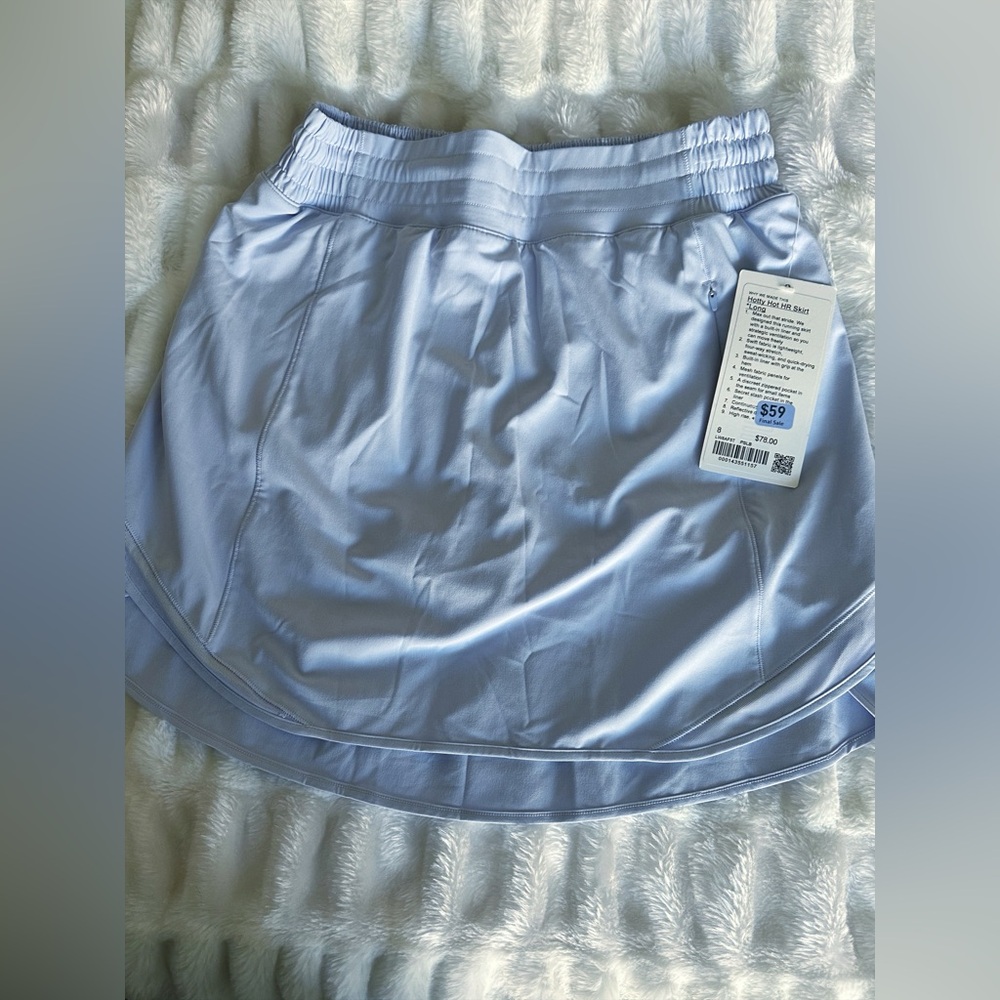 Lululemon hot hr skirt periwinkle blue size 8 NWT